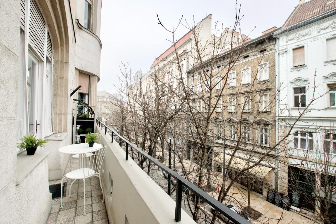 Standard Apartment By Hi5 - Kecskemeti Street Suite ブダペスト エクステリア 写真