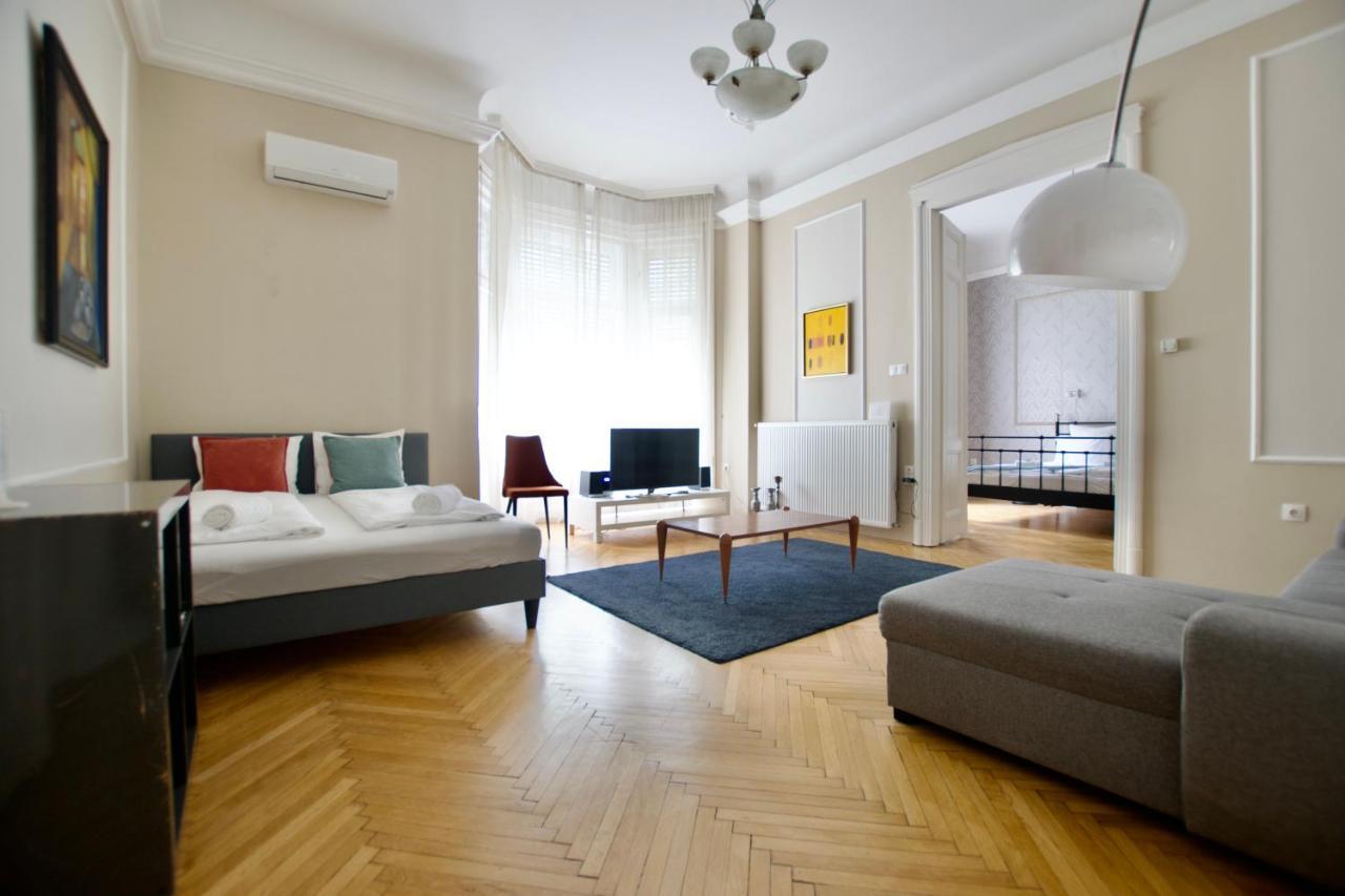Standard Apartment By Hi5 - Kecskemeti Street Suite ブダペスト エクステリア 写真